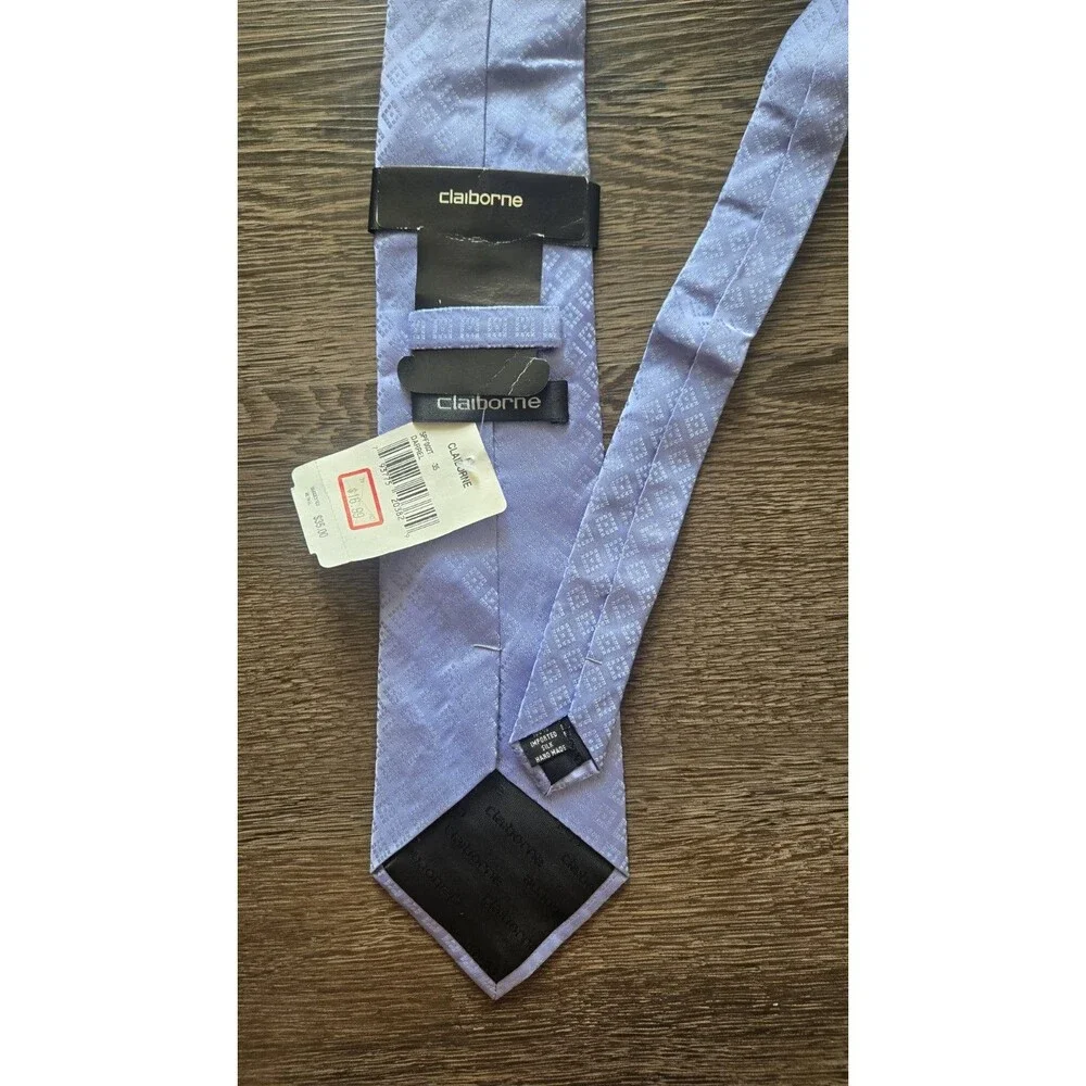 Claiborne Purple Geometric Silk Woven Men’s Tie – Classic Standard, Handmade